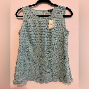 Talbots. Size 4. NWT.